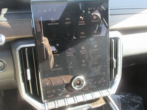 New 2026 GMC Acadia Denali Ultimate image 19