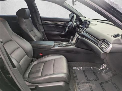 Used 2022 Honda Accord Sport image 18