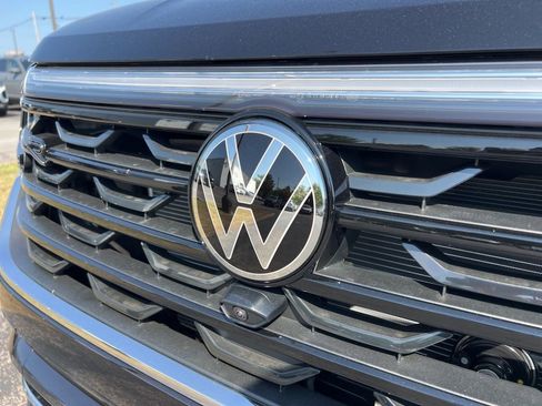 New 2026 Volkswagen Atlas Cross Sport SEL Premium R-Line image 10