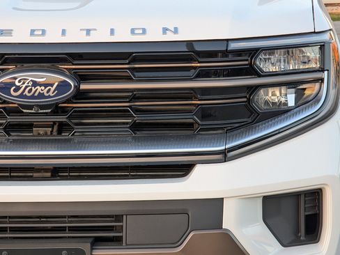 New 2025 Ford Expedition King Ranch image 8
