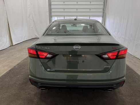 Used 2025 Nissan Altima 2.5 SR image 7