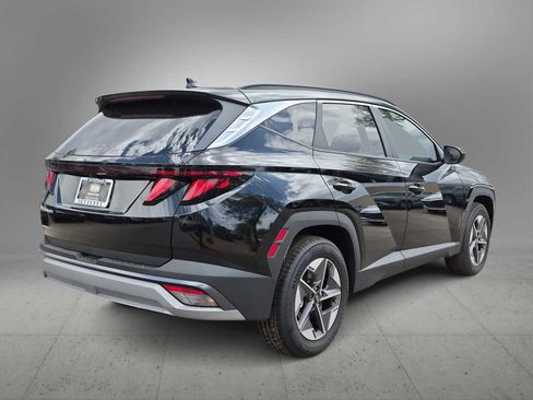 New 2026 Hyundai Tucson SEL FWD image 8