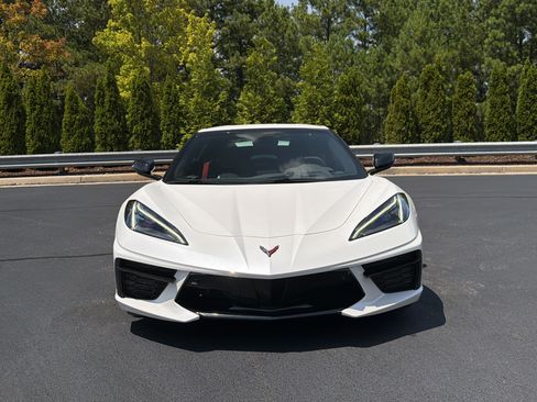 Used 2023 Chevrolet Corvette Stingray Premium Conv RWD image 8