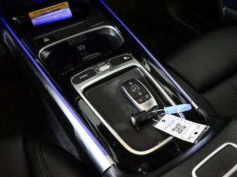 New 2026 Mercedes-Benz GLB 250 4MATIC image 13