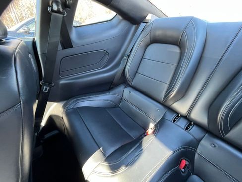 Used 2024 Ford Mustang Premium image 33