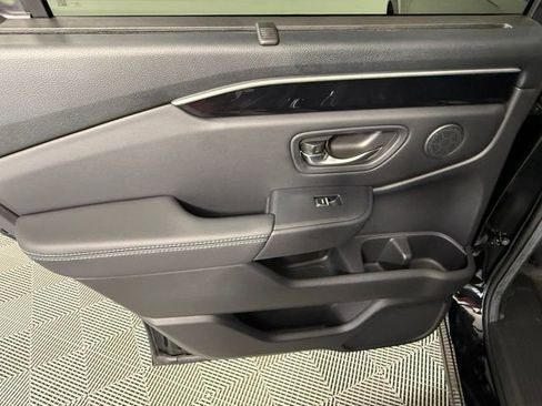 Used 2024 Honda Pilot EX-L image 34