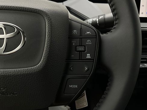 New 2026 Toyota Prius LE image 30