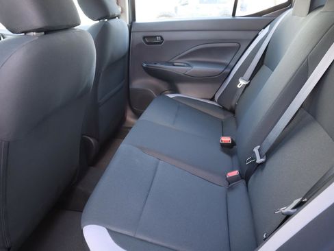 Used 2025 Nissan Versa S w/ Trunk Package image 29