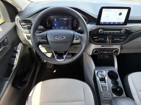 Used 2023 Ford Escape Active image 15
