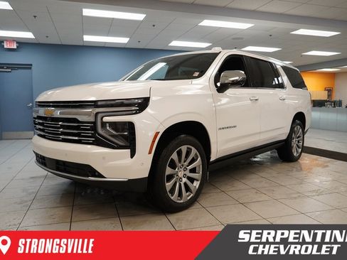 New 2025 Chevrolet Suburban Premier image 1