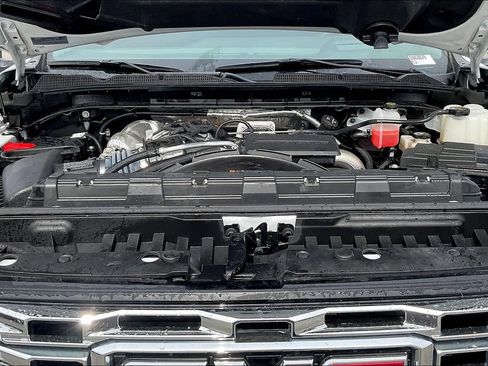 Used 2025 GMC Sierra 2500 Denali w/ Technology Package AWD/4WD image 31