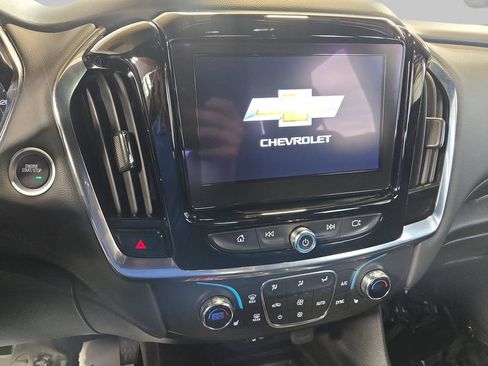 Used 2023 Chevrolet Traverse LT AWD/4WD image 24