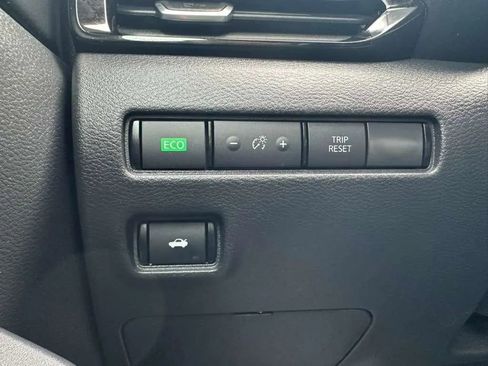 Used 2023 Nissan Sentra SV w/ All-Weather Package image 19