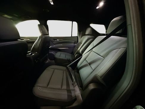 New 2026 Chevrolet Traverse LT w/ LPO, Floor Liner Package image 25