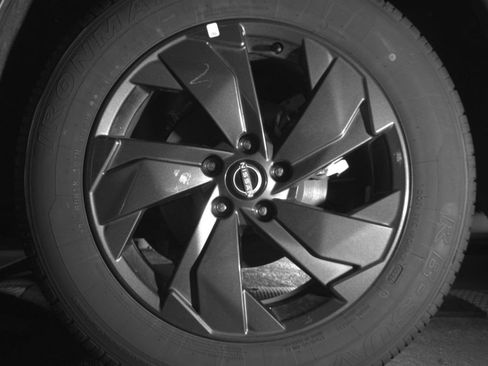 Used 2026 Nissan Rogue SV AWD/4WD image 14