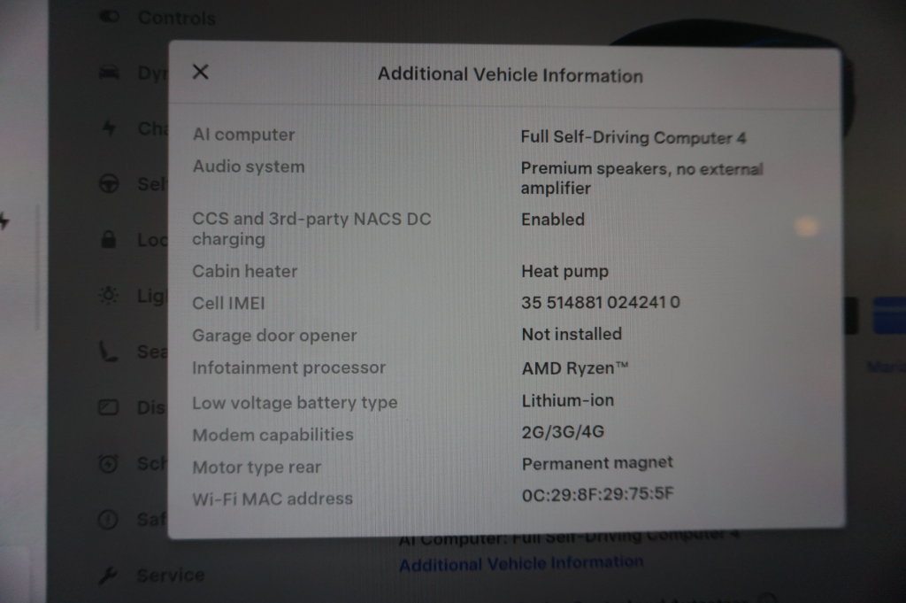 Used 2024 Tesla Model Y Long Range RWD image 14