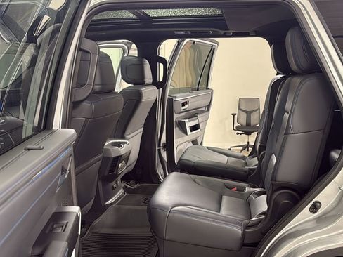 Certified 2024 Toyota Sequoia Platinum image 15