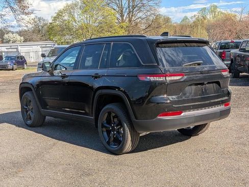 New 2026 Jeep Grand Cherokee Limited AWD/4WD image 5