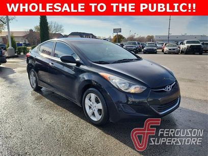 Used 2011 Hyundai Elantra GLS w/ Navigation Pkg 4