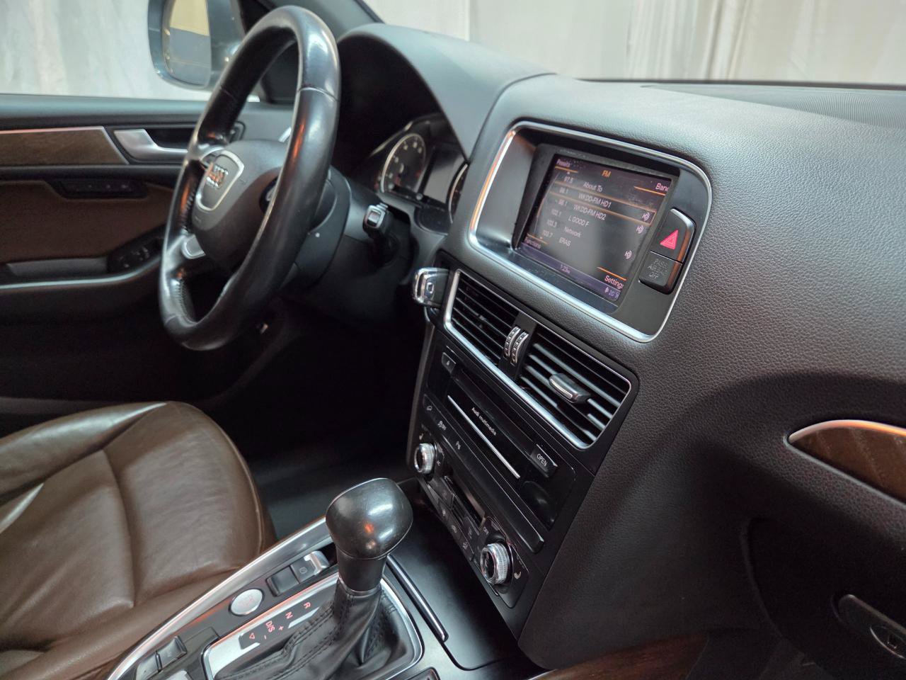 Used 2013 Audi Q5 2.0T Premium Plus AWD/4WD image 23