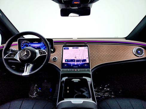 Used 2023 Mercedes-Benz EQE 350+ 4MATIC SUV image 34