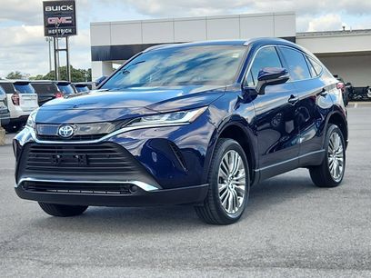 Used 2022 Toyota Venza XLE