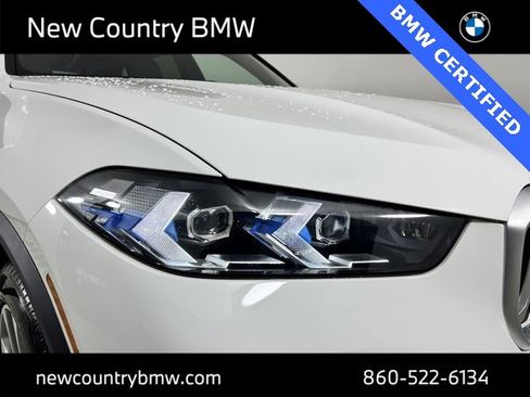 Used 2026 BMW X5 xDrive40i w/ Parking Assistance Package image 4