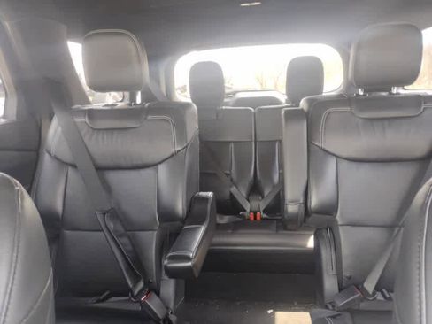 Used 2023 Ford Explorer ST w/ Equipment Group 401A image 10