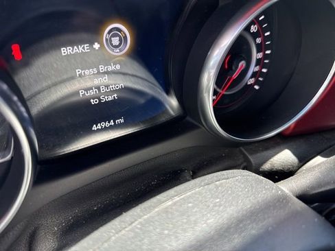 Used 2020 Jeep Wrangler Unlimited Rubicon AWD/4WD image 2