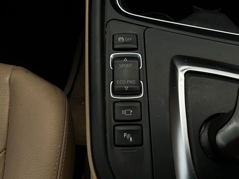 Used 2014 BMW 328i xDrive Sedan image 29