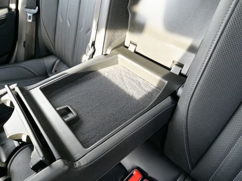 Used 2025 Audi RS 6 performance image 43