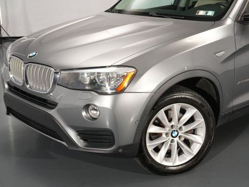 Used 2017 BMW X3 xDrive28i AWD/4WD image 4