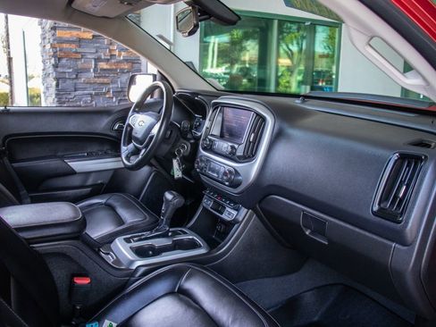 Used 2021 Chevrolet Colorado ZR2 AWD/4WD image 17