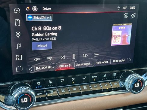 Certified 2023 GMC Canyon AT4 w/ AT4 Premium Package AWD/4WD image 18