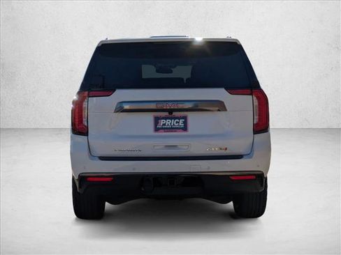 Used 2024 GMC Yukon AT4 w/ Technology Package image 7