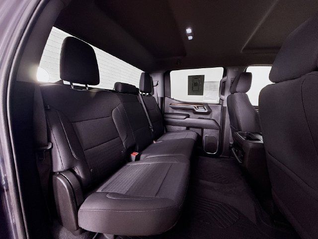 Used 2022 Chevrolet Silverado 1500 RST AWD/4WD image 26