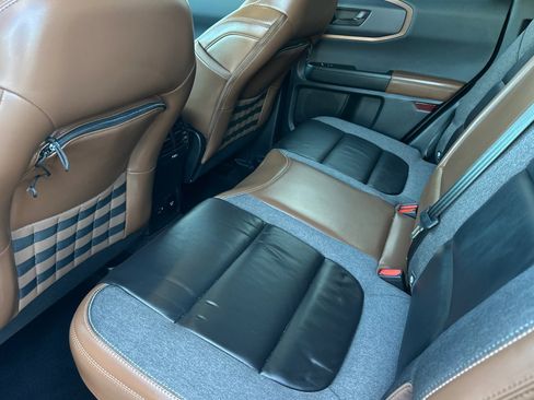 Used 2022 Ford Bronco Sport Outer Banks w/ Tech Package image 12