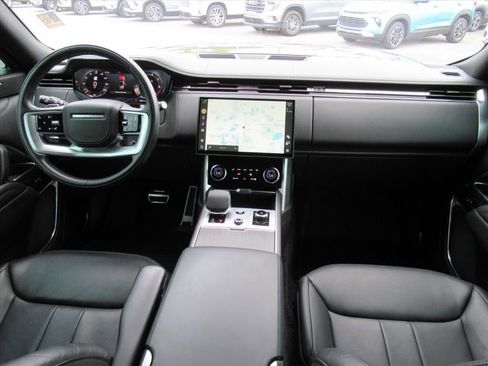 Used 2023 Land Rover Range Rover SE AWD/4WD image 12