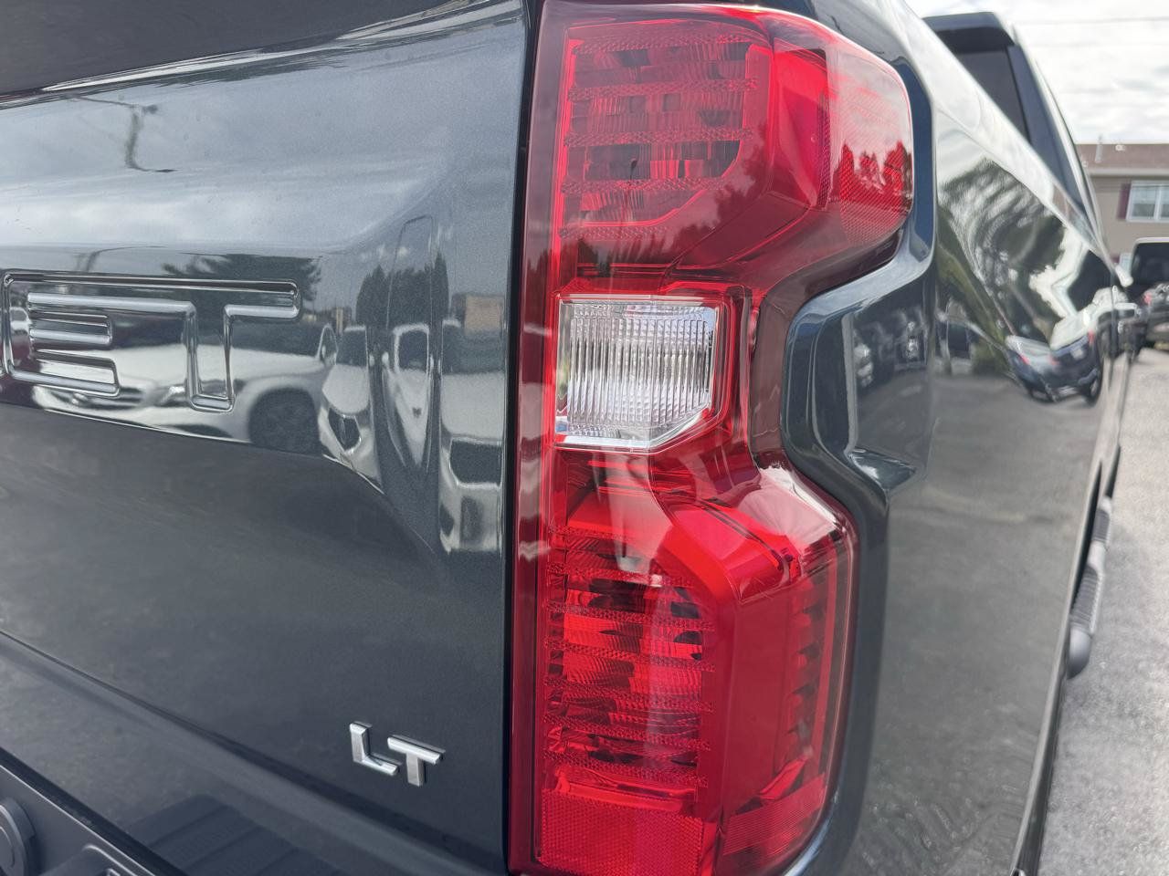 Used 2020 Chevrolet Silverado 1500 LT w/ All-Star Edition AWD/4WD image 22