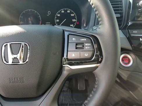 New 2026 Honda Odyssey EX-L image 17