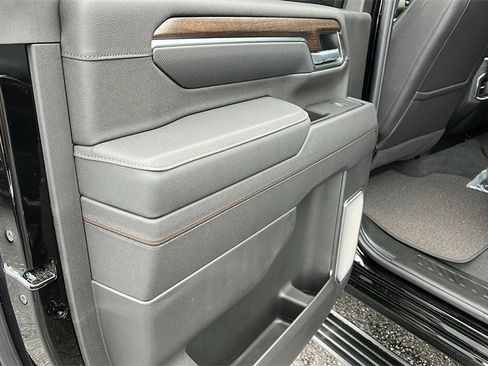 New 2025 Chevrolet Silverado 2500 High Country w/ High Country Premium Package image 17