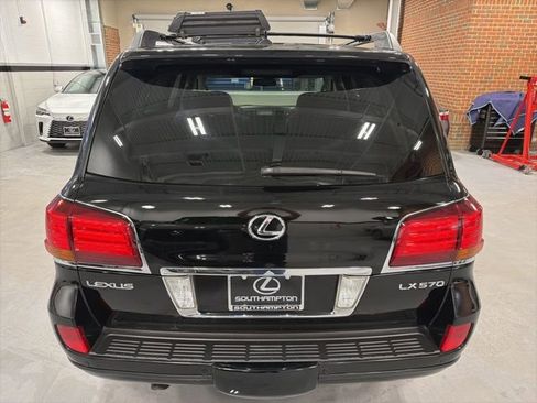Used 2010 Lexus LX 570 4WD image 7