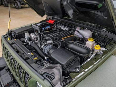 Used 2024 Jeep Wrangler Unlimited Rubicon 392 image 93