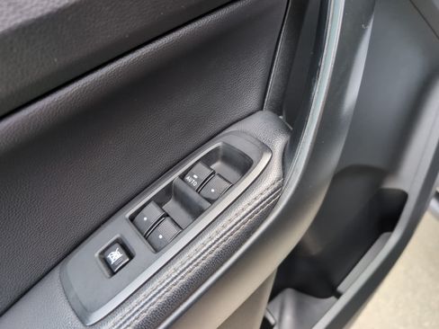 Used 2022 Ford Ranger Lariat w/ Tremor Off-Road Package AWD/4WD image 15