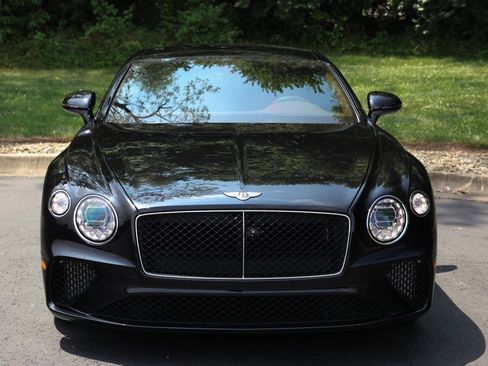 Used 2024 Bentley Continental GT image 37