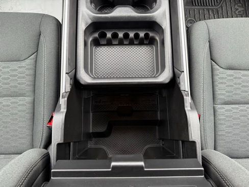 Certified 2025 RAM 1500 Big Horn image 39