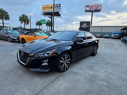 Used 2020 Nissan Altima 2.5 SR FWD image 7