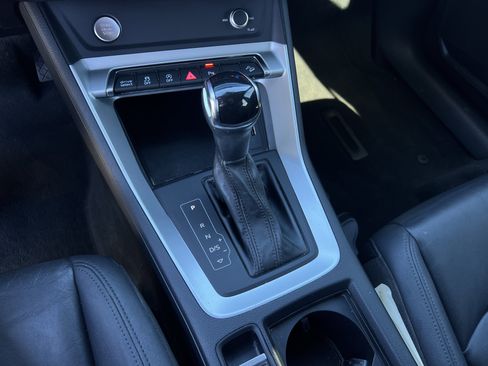 Used 2020 Audi Q3 2.0T Premium image 23