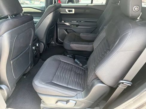 Certified 2020 Ford Explorer XLT AWD/4WD image 23