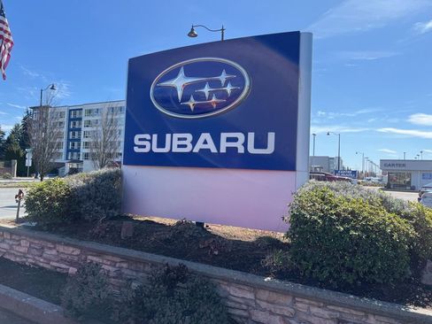 Used 2019 Subaru Forester Premium image 10